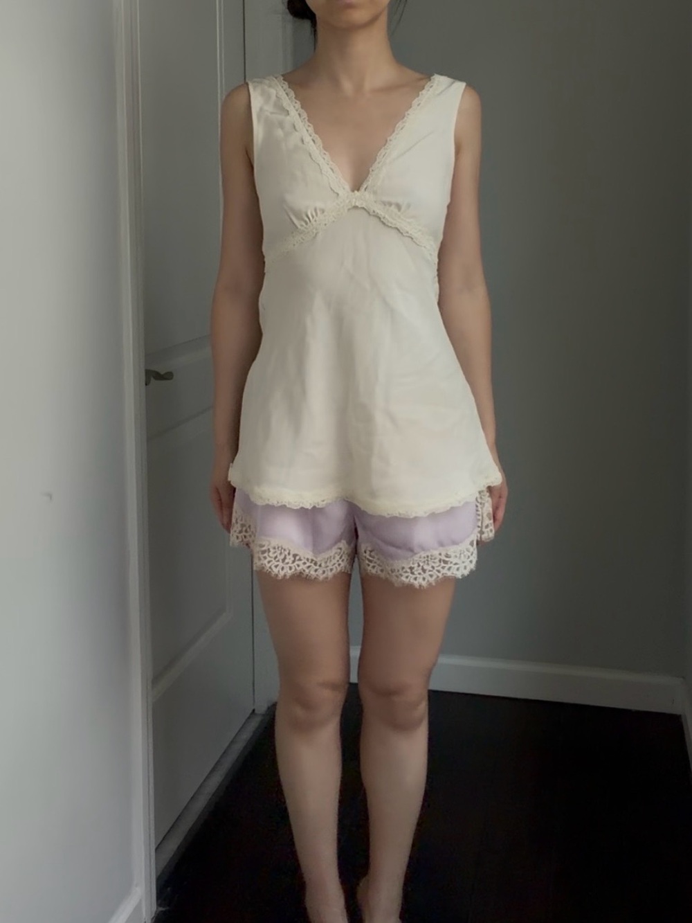 Aritzia Wilfred Serenade Silk Top